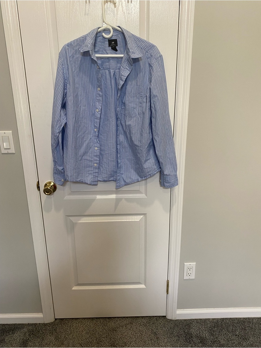 H&M Blue and White Pinstripe Relaxed Button-Up Shirt